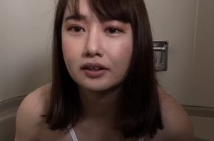 みなみちゃんのエッチなオナニー動画をたくさん公開します！ [同人AV]